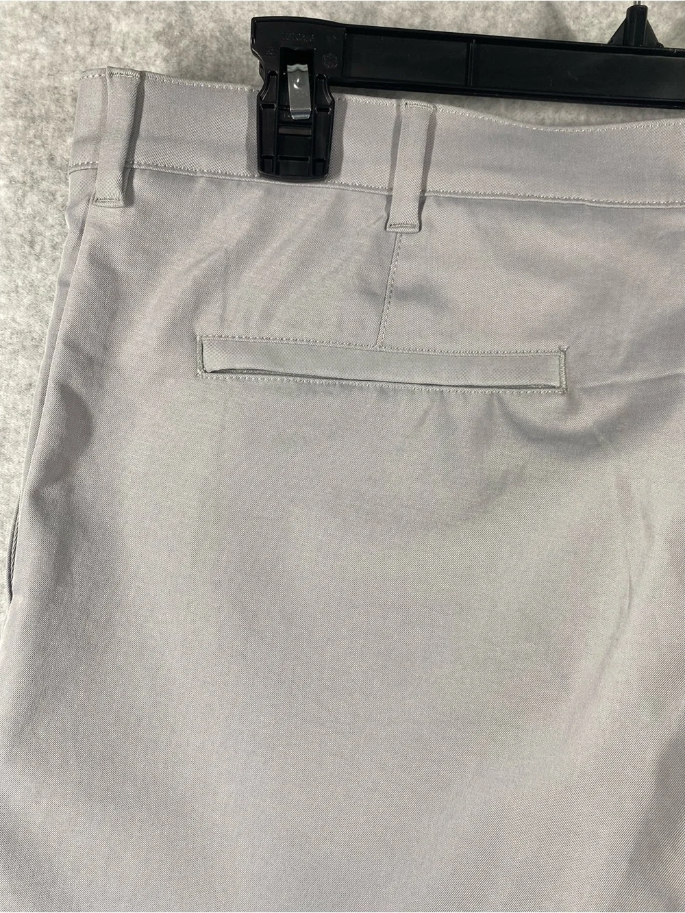 Daniel Cremieux Men's  Gray Performance Shorts size 35x9” stretch UPF 30 NWT